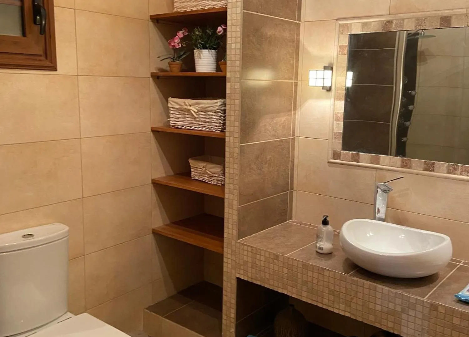منزل الضيف Las Vegas  في Casa Blanquitos