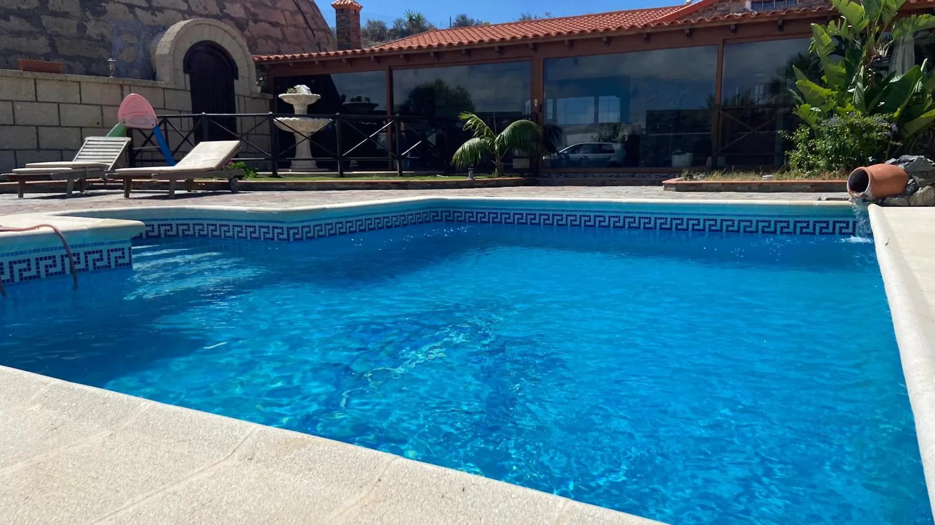 Casa Blanquitos contacts